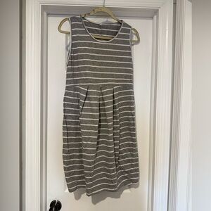Gray & White Striped Sleeveless Maternity Dress size XL
